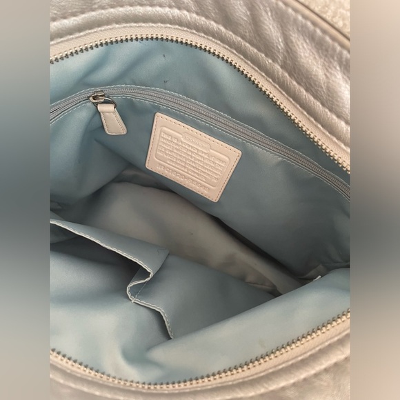 Coach Zoe Signature C Canvas Leather Hobo Shoulder Bag in silver - Picture 3 of 6